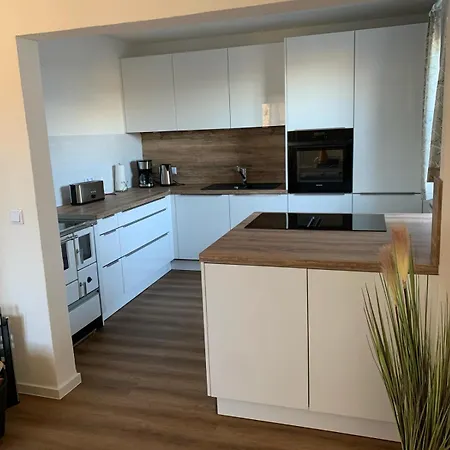 Aussergewohnliche Ferienwohnung Mit 2 Schlafzimmern In Herrlicher Umgebung Apartamento