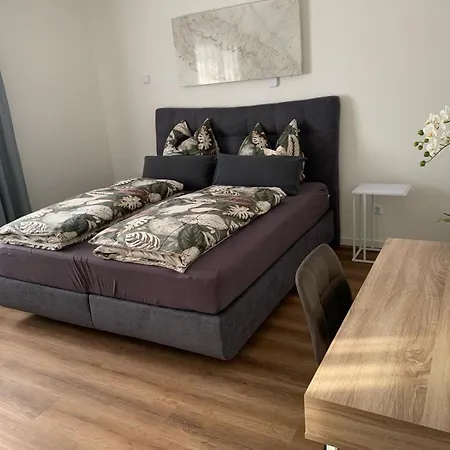 Aussergewohnliche Ferienwohnung Mit 2 Schlafzimmern In Herrlicher Umgebung * Weiding (Schwandorf)